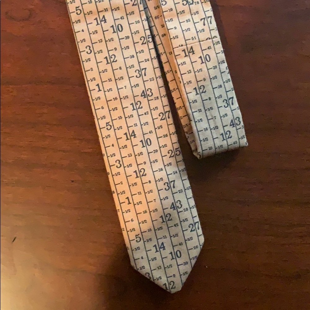 Dapper Geek men’s tie, very unique